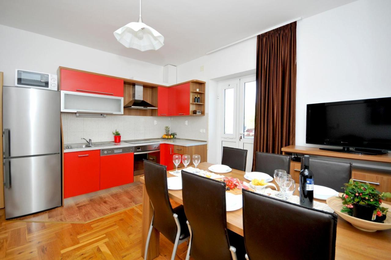 Apartments Penic Trogir Extérieur photo