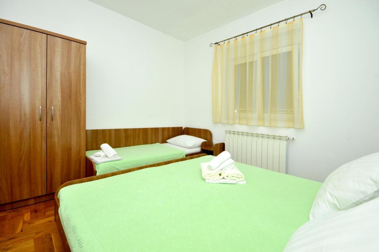 Apartments Penic Trogir Extérieur photo